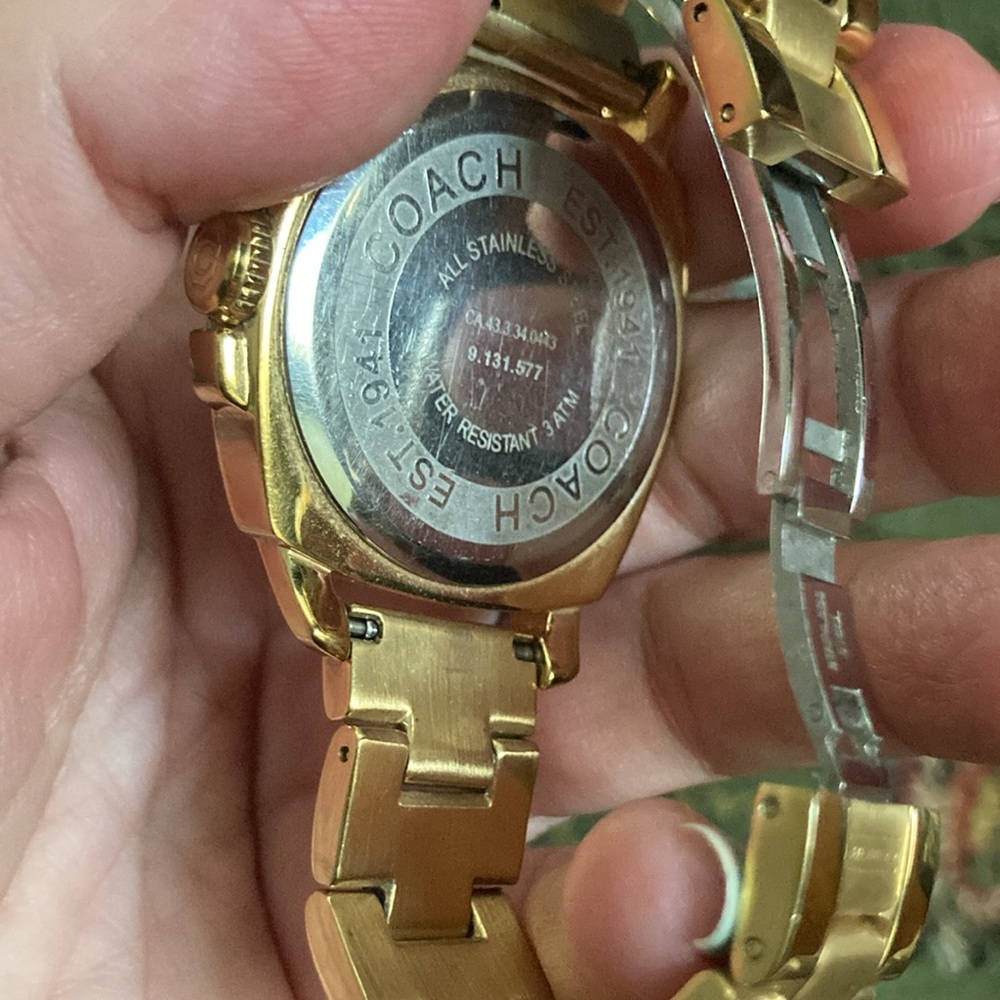 Coach Gold Watch - Picture 7 of 11